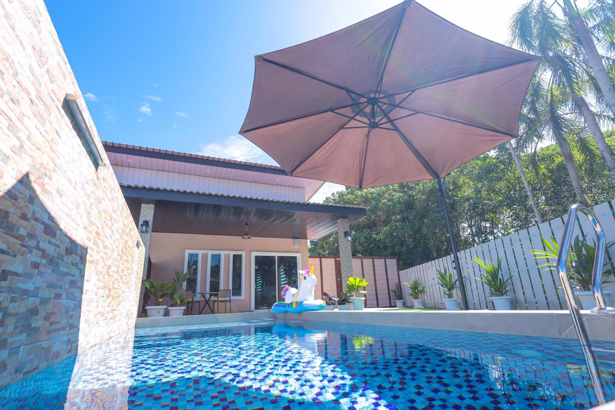 D' Village 2 - Private Pool Villa *